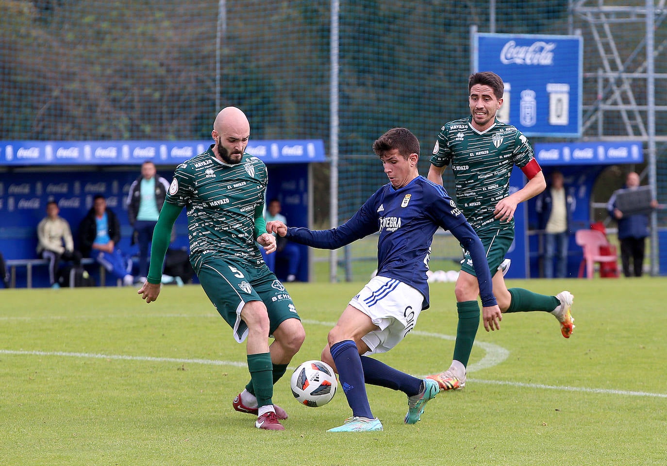 Fotos: Las mejores jugadas del Vetusta - Guijuelo