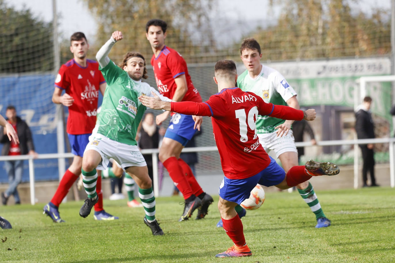 Fotos: Las mejores imágenes del Ceares-Valdesoto