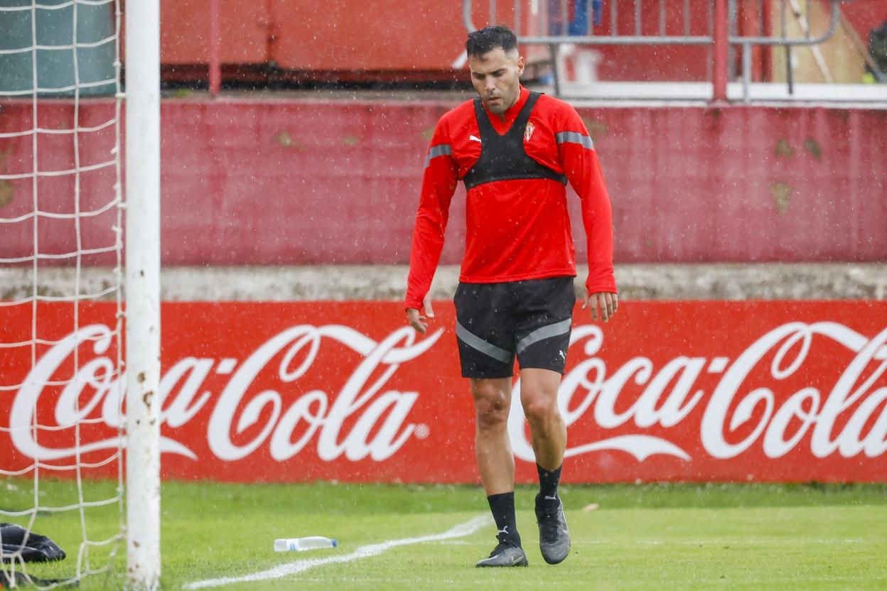 Bruno, ayer por la mañana, en su entrenamiento en Mareo. 