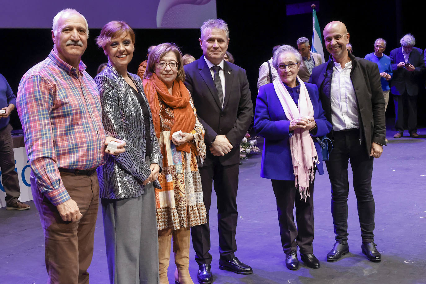 Fotos: El Santa Olaya evoca la figura de Josín en su gala