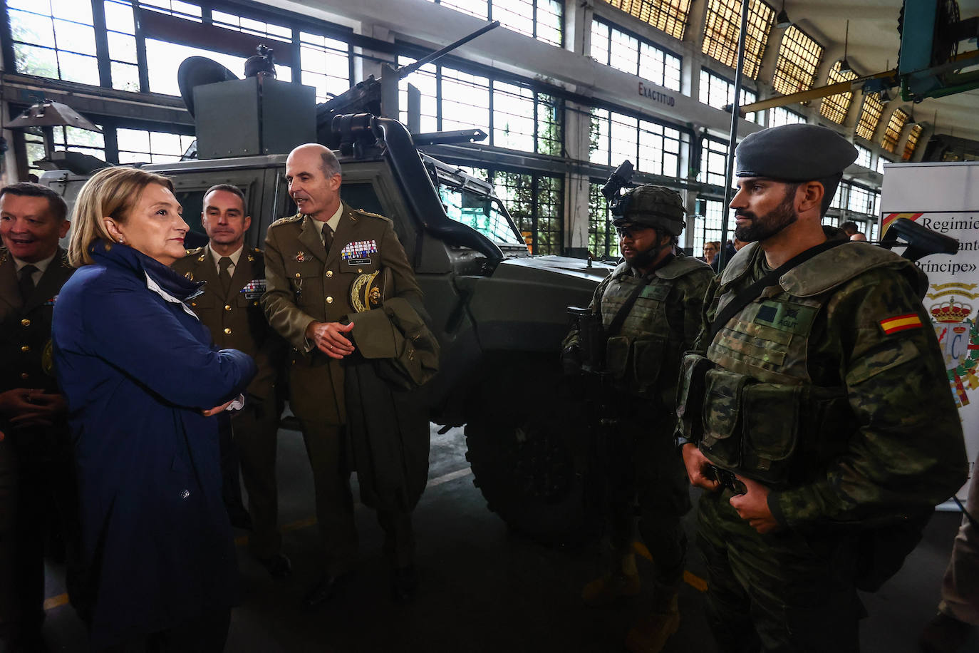 Fotos: Asturias muestra músculo en el sector de la Defensa