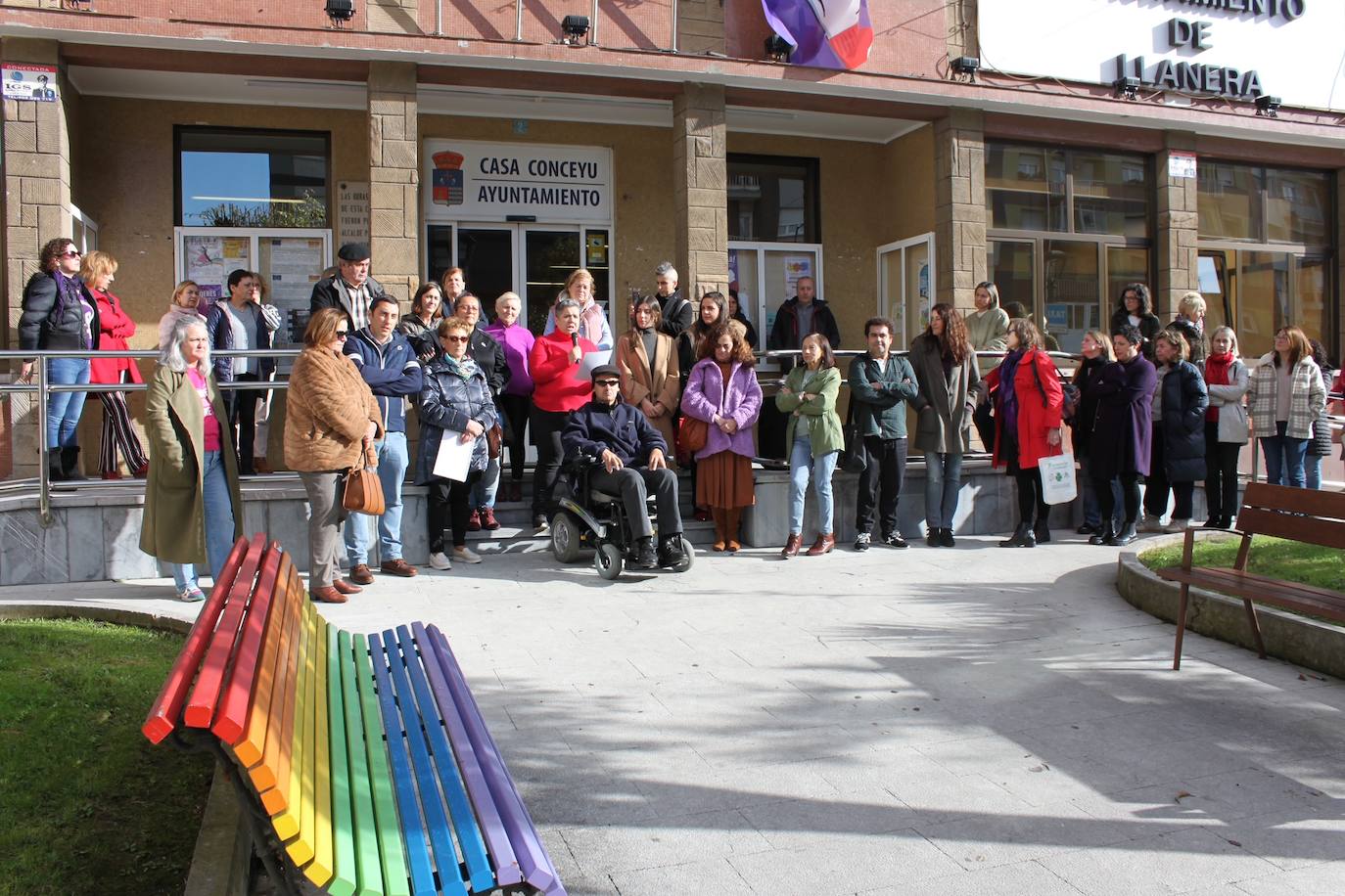 Fotos: Asturias se viste de morado contra la violencia de género