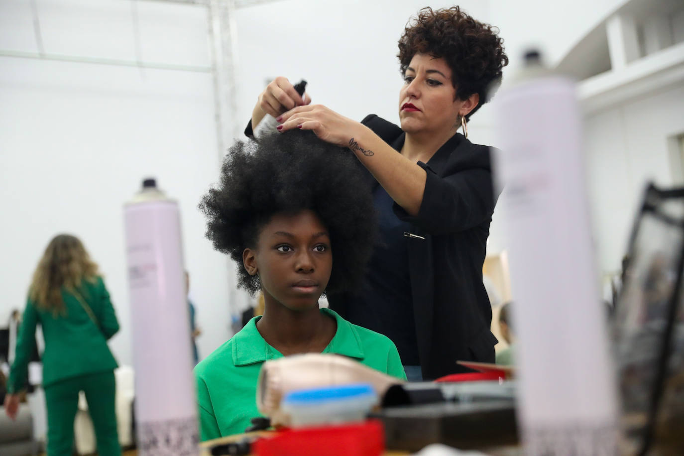 Fotos: Moda asturiana repleta de color y fantasía