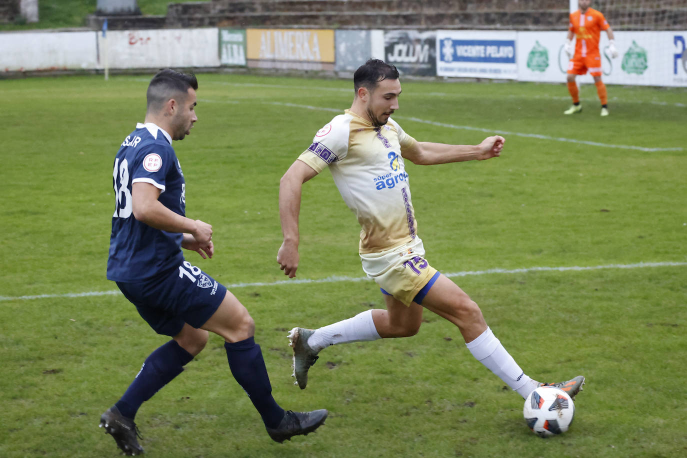 Fotos: Las mejores jugadas del Marino de Luanco - Palencia