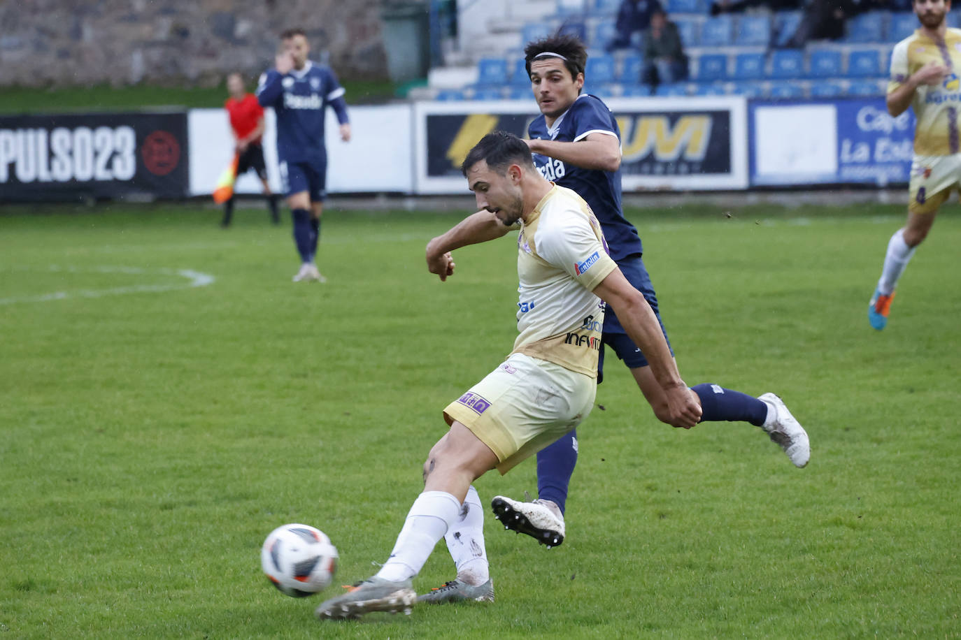 Fotos: Las mejores jugadas del Marino de Luanco - Palencia