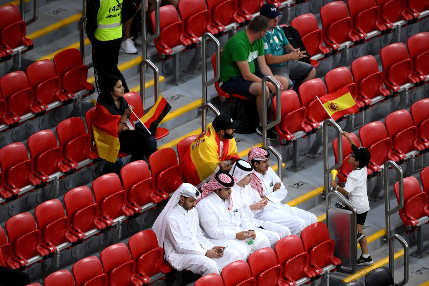 El duelo entre las aficiones