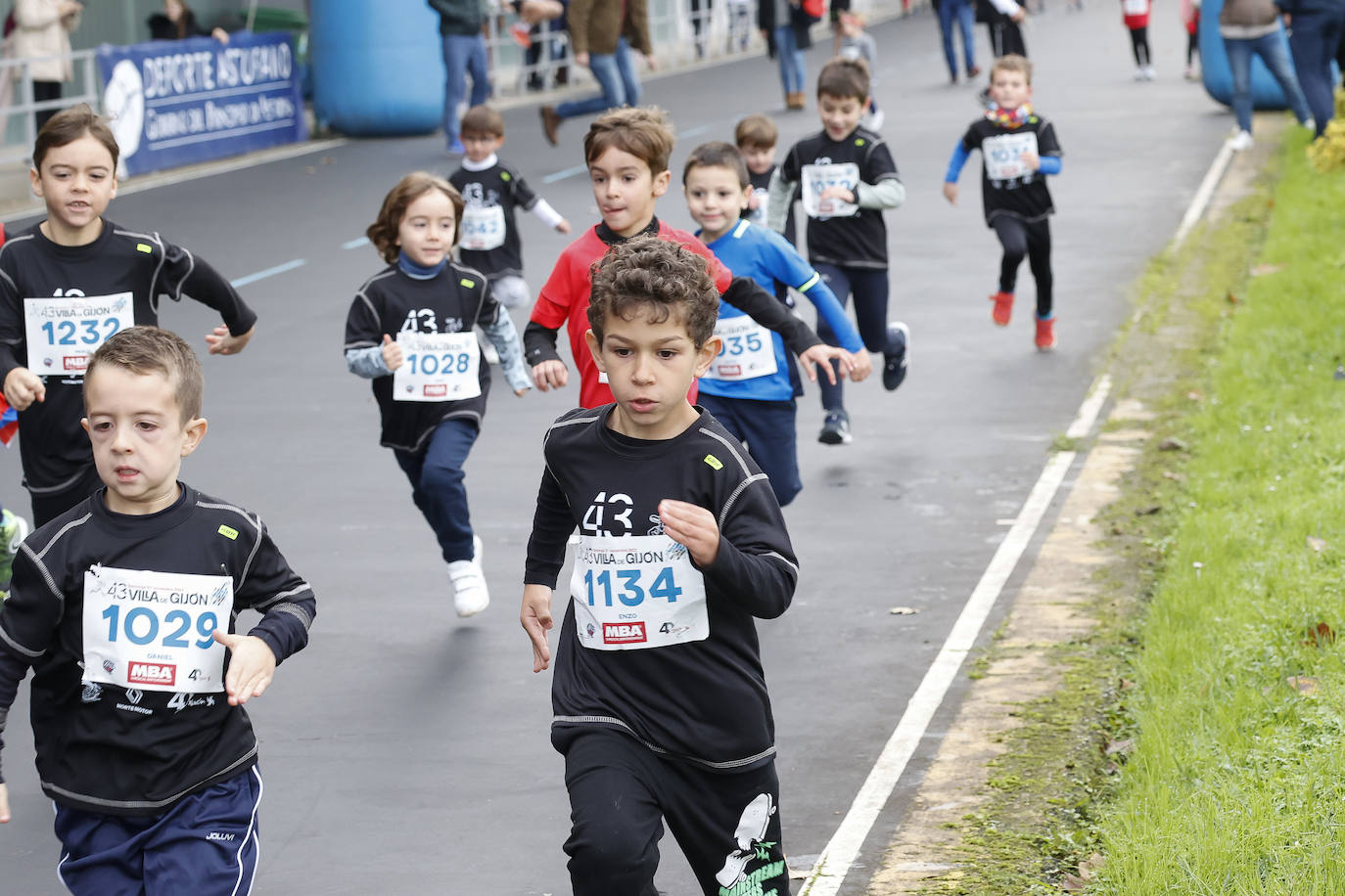 Fotos: ¿Participaste en la carrera Villa de Gijón? ¡Búscate!