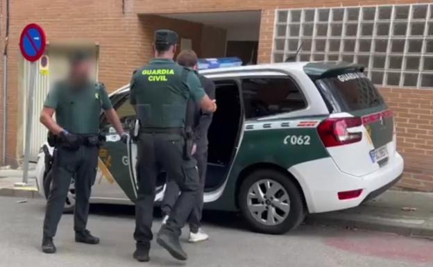 Sucesos: Cae una banda criminal que secuestró a un joven en Asturias a punta de pistola