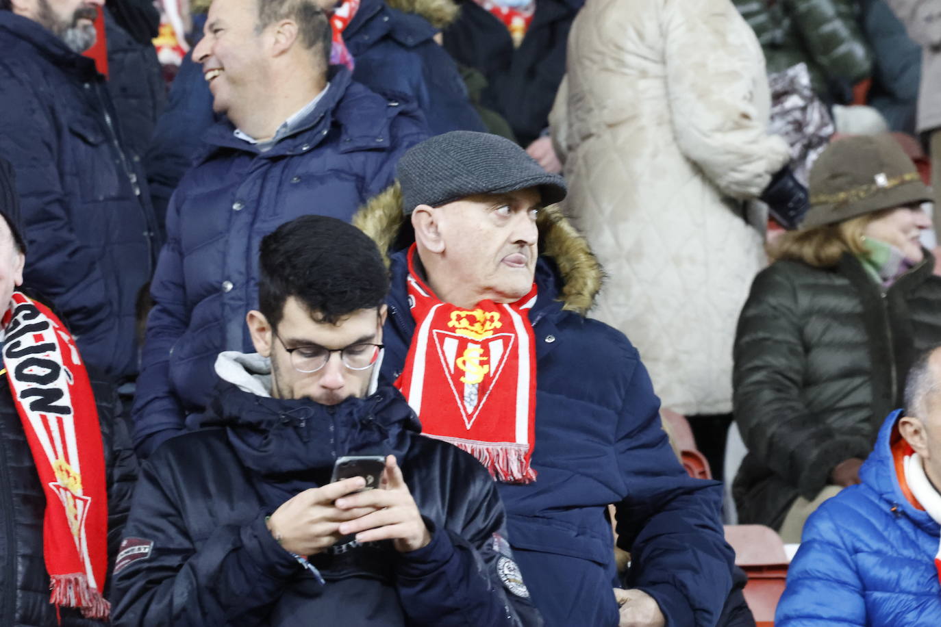 Fotos: ¿Estuviste en el Sporting - Las Palmas? ¡Búscate!