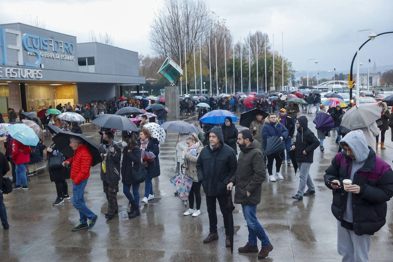 Fotos: Multitudinario proceso de empleo público en Gijón