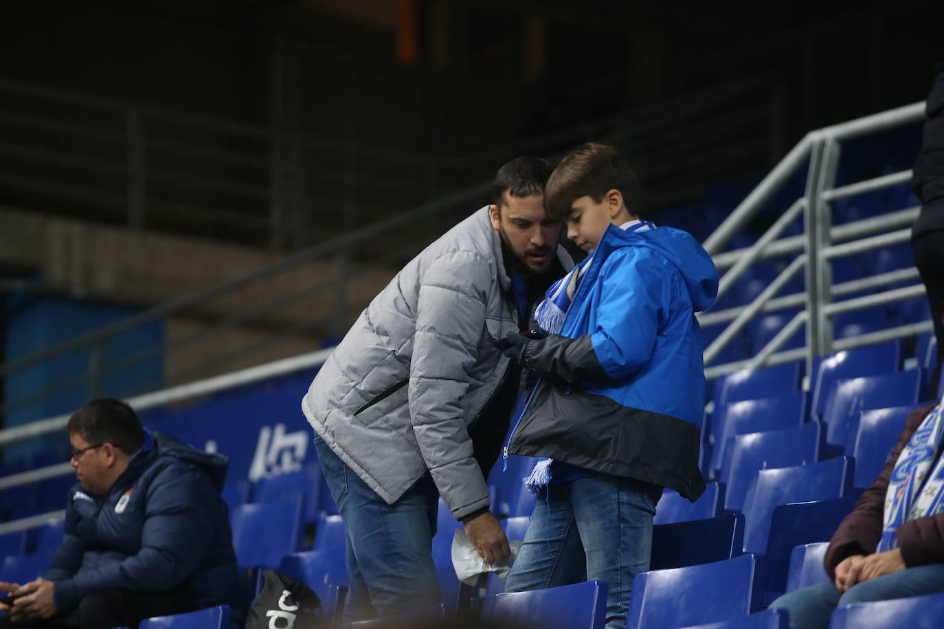 Fotos: ¿Estuviste en el Real Oviedo - Las Palmas? ¡Búscate!