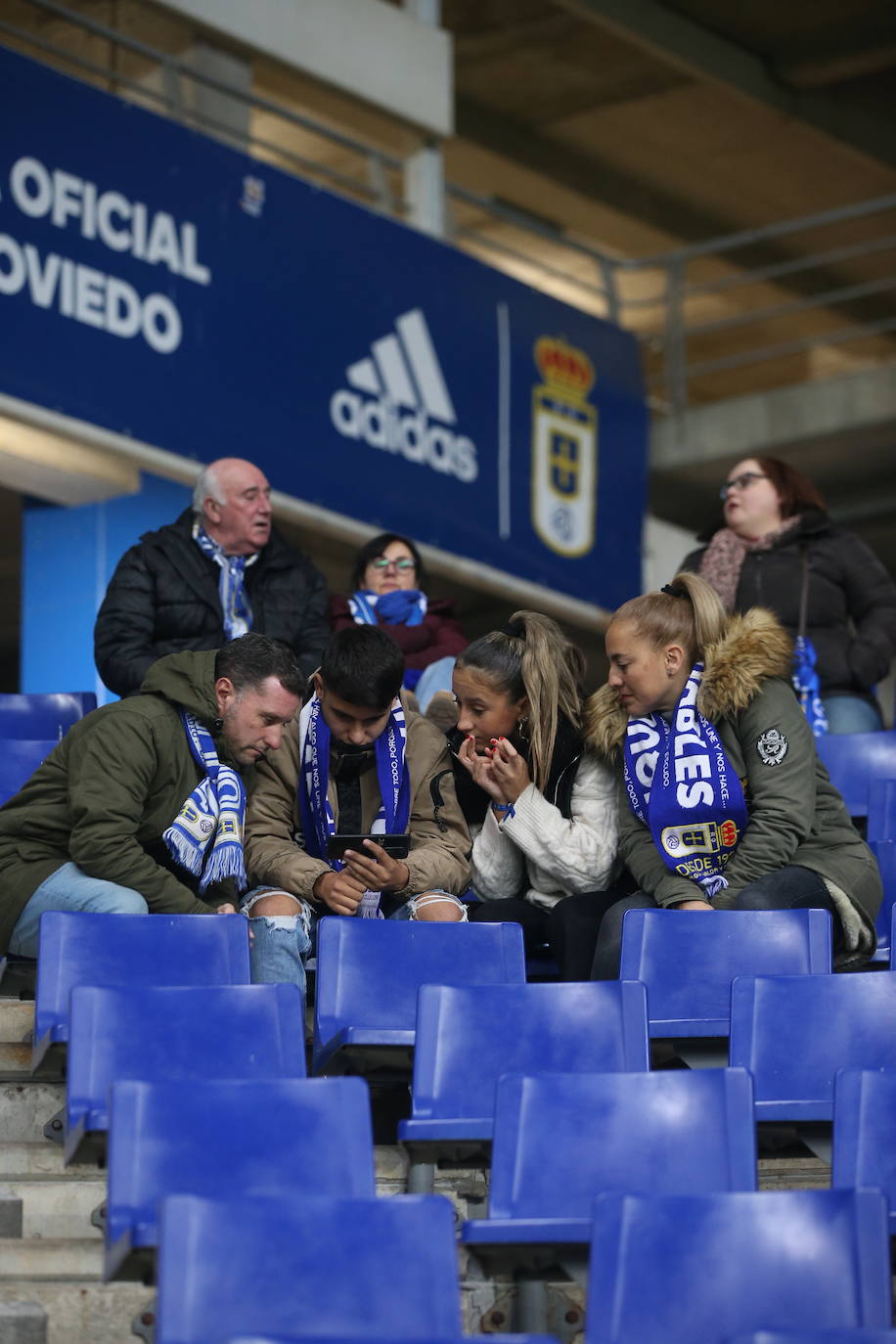 Fotos: ¿Estuviste en el Real Oviedo - Las Palmas? ¡Búscate!