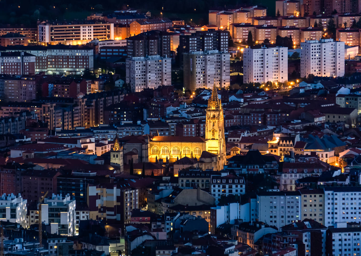 Junio. ‘Majestuosa’ (Oviedo) 