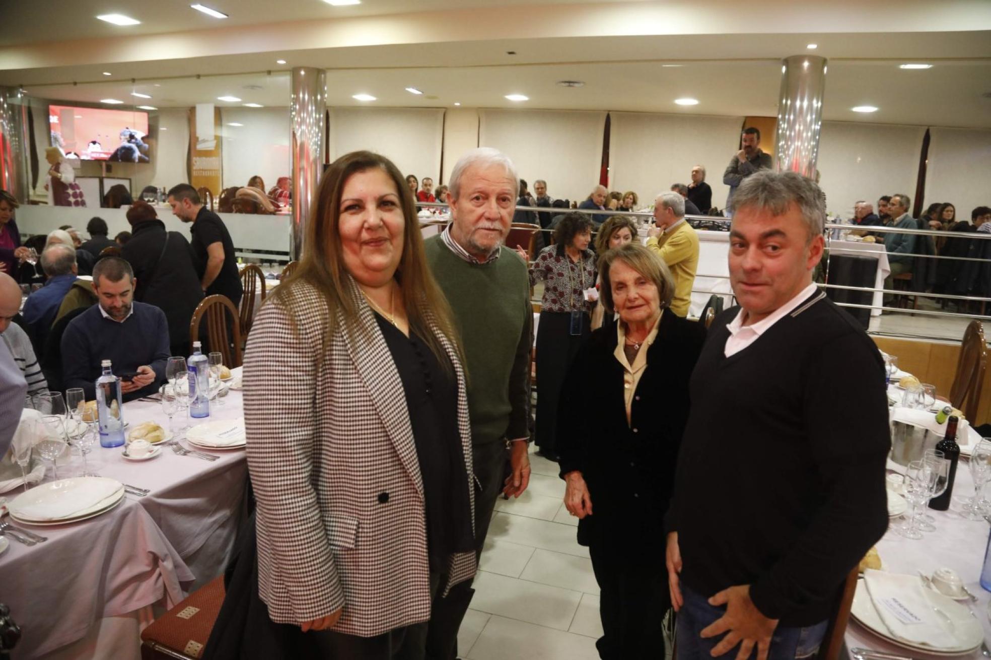 Marina Pineda, Justo Rodríguez Braga. Paz Fernández Felgueroso y José Ramón Tuero. FOTOS: JUAN CARLOS ROMÁN