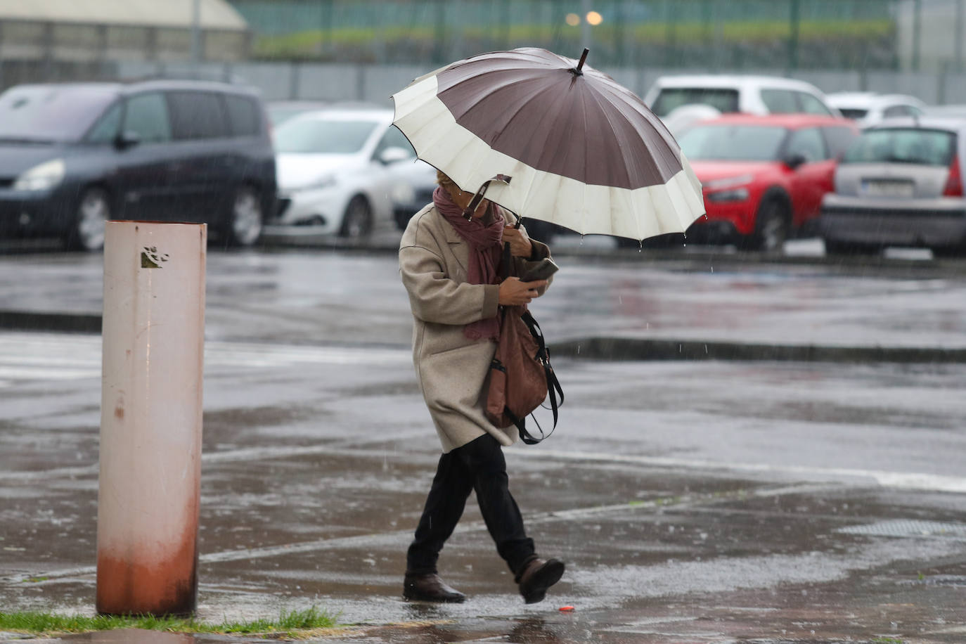 Fotos: Un frente cálido deja este lunes lluvias por toda la región