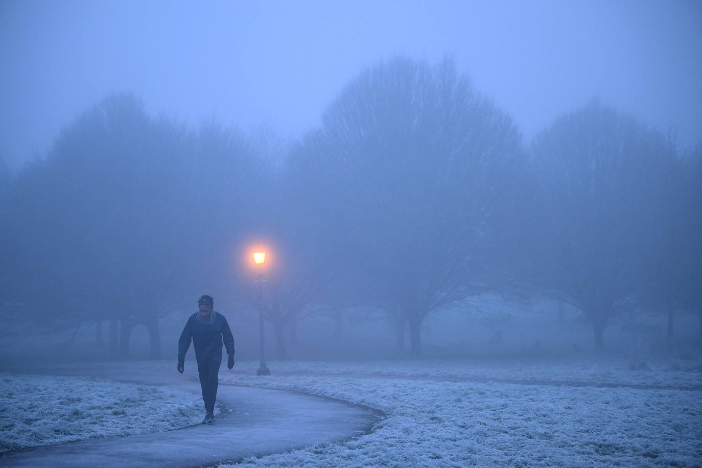 Fotos: Un temporal de nieve paraliza el Reino Unido