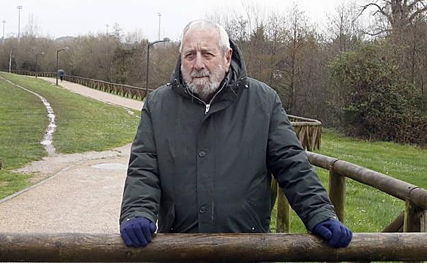José Antonio Rodríguez Canal en el parque fluvial.