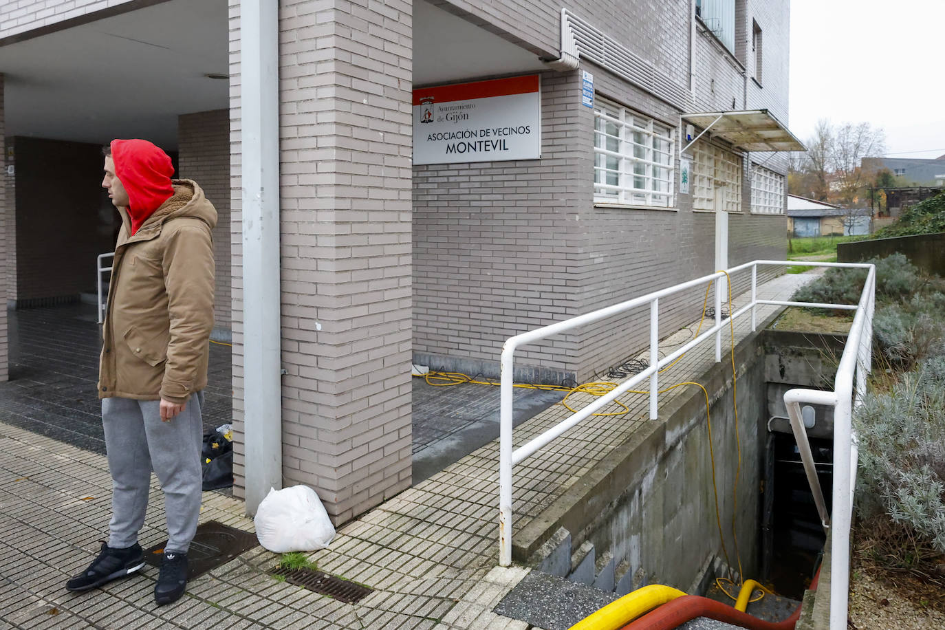 Fotos: Las fuertes lluvias causan incidentes en Gijón