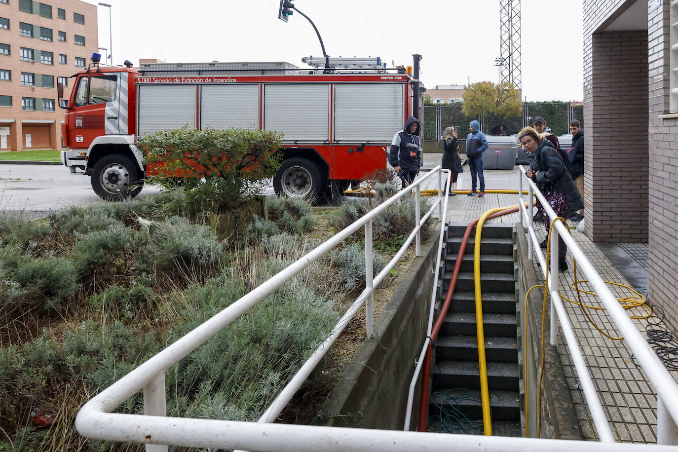 Fotos: Las fuertes lluvias causan incidentes en Gijón