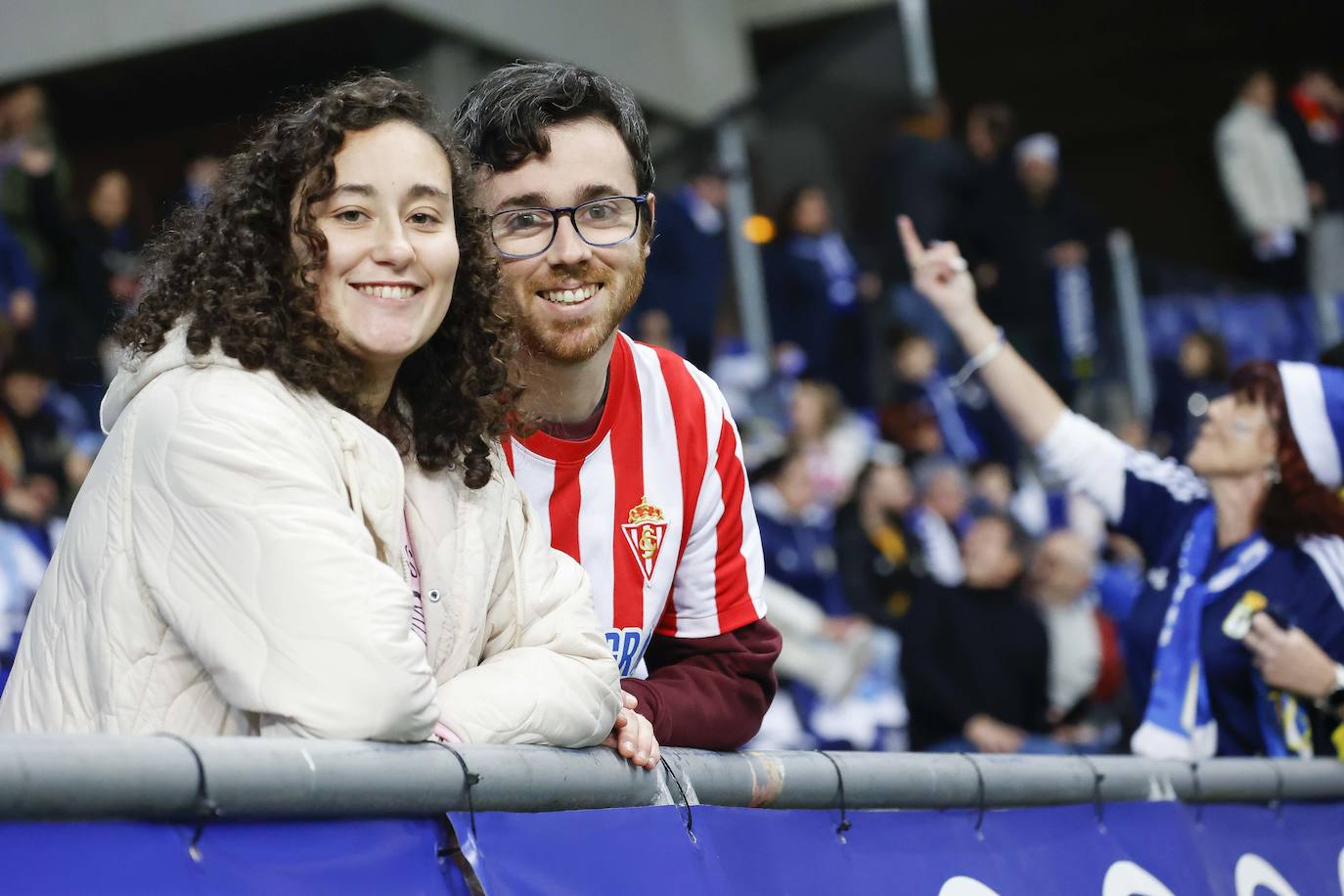 Fotos: ¿Estuviste en el derbi asturiano Real Oviedo - Sporting? ¡Búscate en el Tartiere!