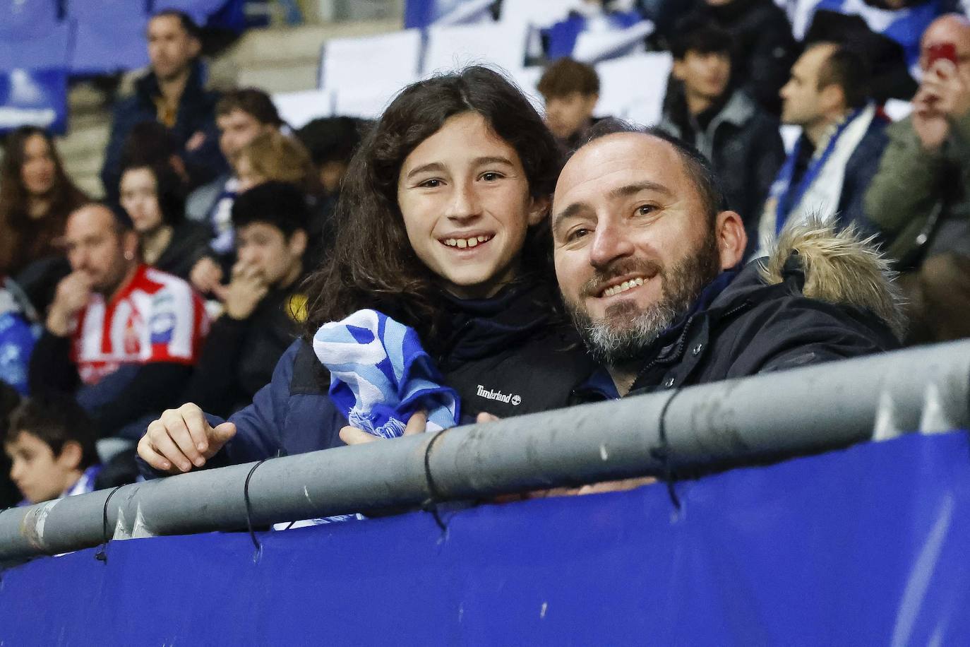 Fotos: ¿Estuviste en el derbi asturiano Real Oviedo - Sporting? ¡Búscate en el Tartiere!