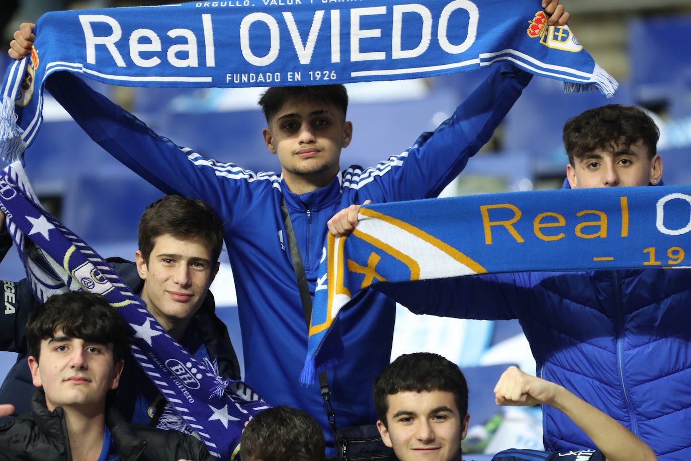 Fotos: ¿Estuviste en el derbi asturiano Real Oviedo - Sporting? ¡Búscate en el Tartiere!