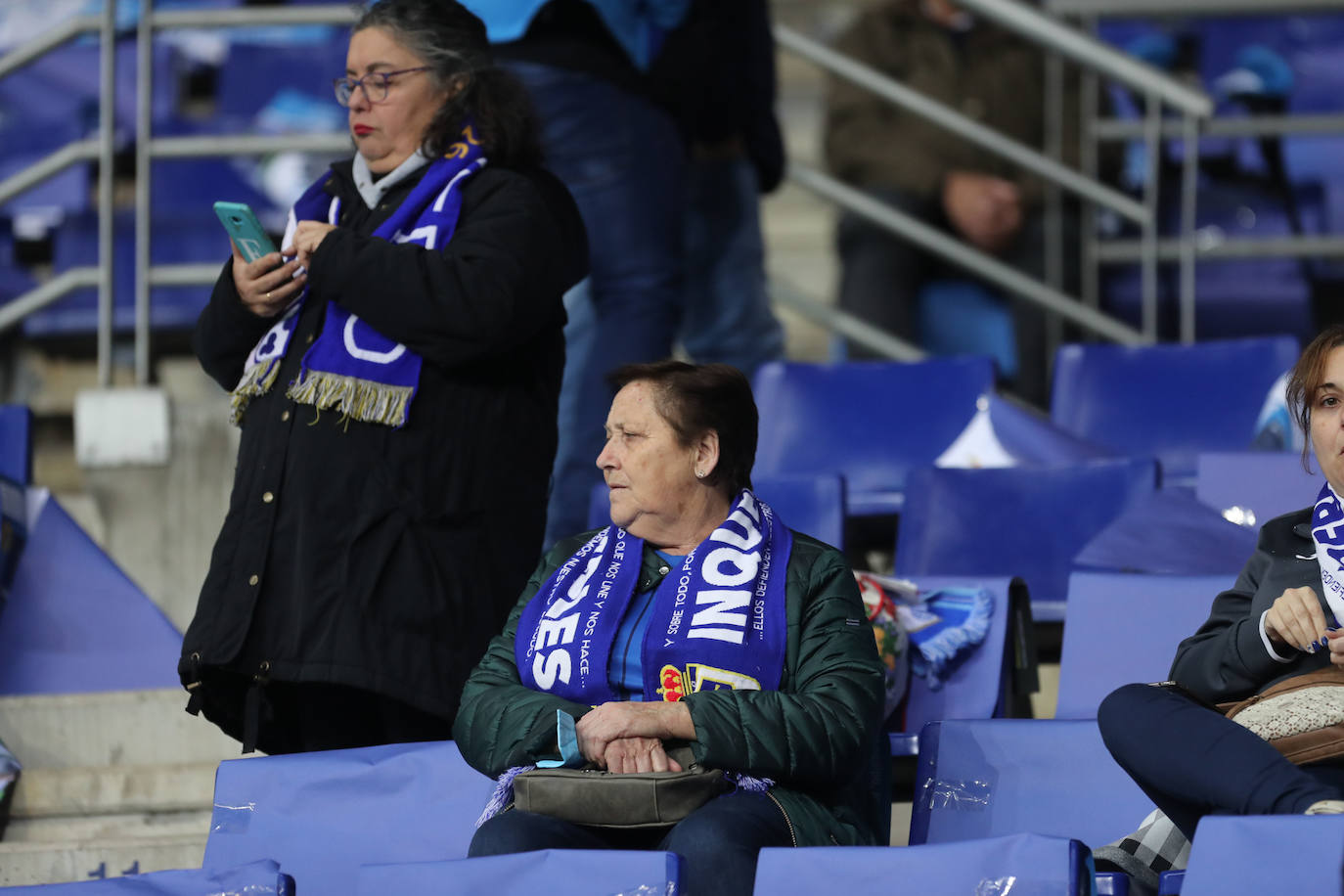 Fotos: ¿Estuviste en el derbi asturiano Real Oviedo - Sporting? ¡Búscate en el Tartiere!