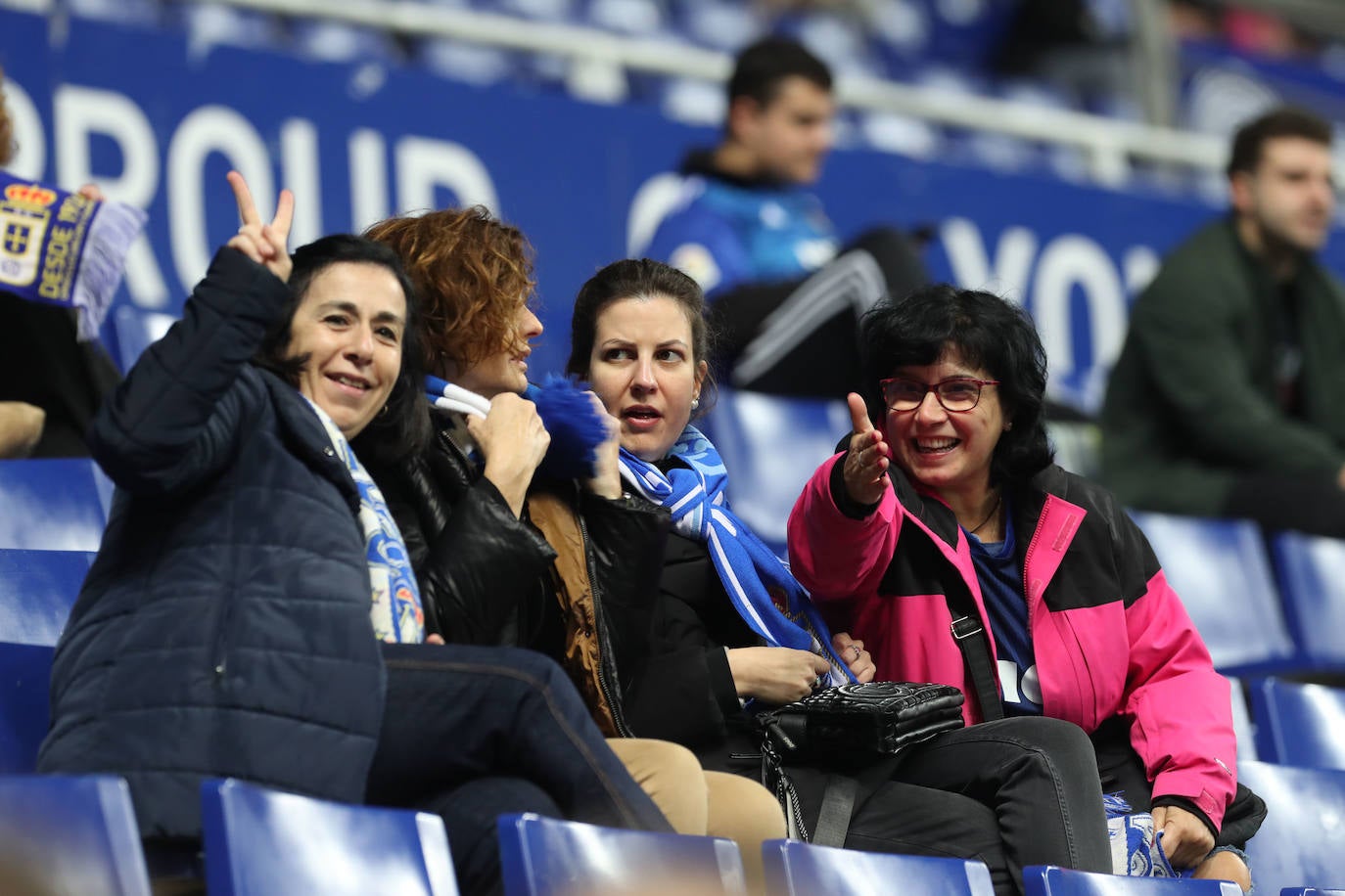 Fotos: ¿Estuviste en el derbi asturiano Real Oviedo - Sporting? ¡Búscate en el Tartiere!