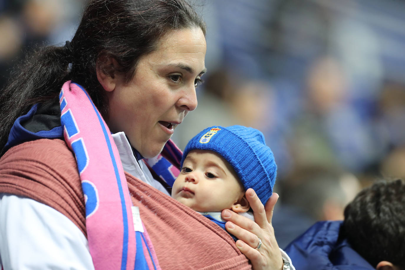 Fotos: ¿Estuviste en el derbi asturiano Real Oviedo - Sporting? ¡Búscate en el Tartiere!