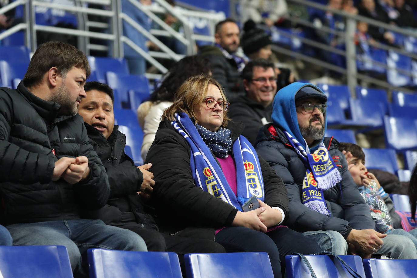 Fotos: ¿Estuviste en el derbi asturiano Real Oviedo - Sporting? ¡Búscate en el Tartiere!