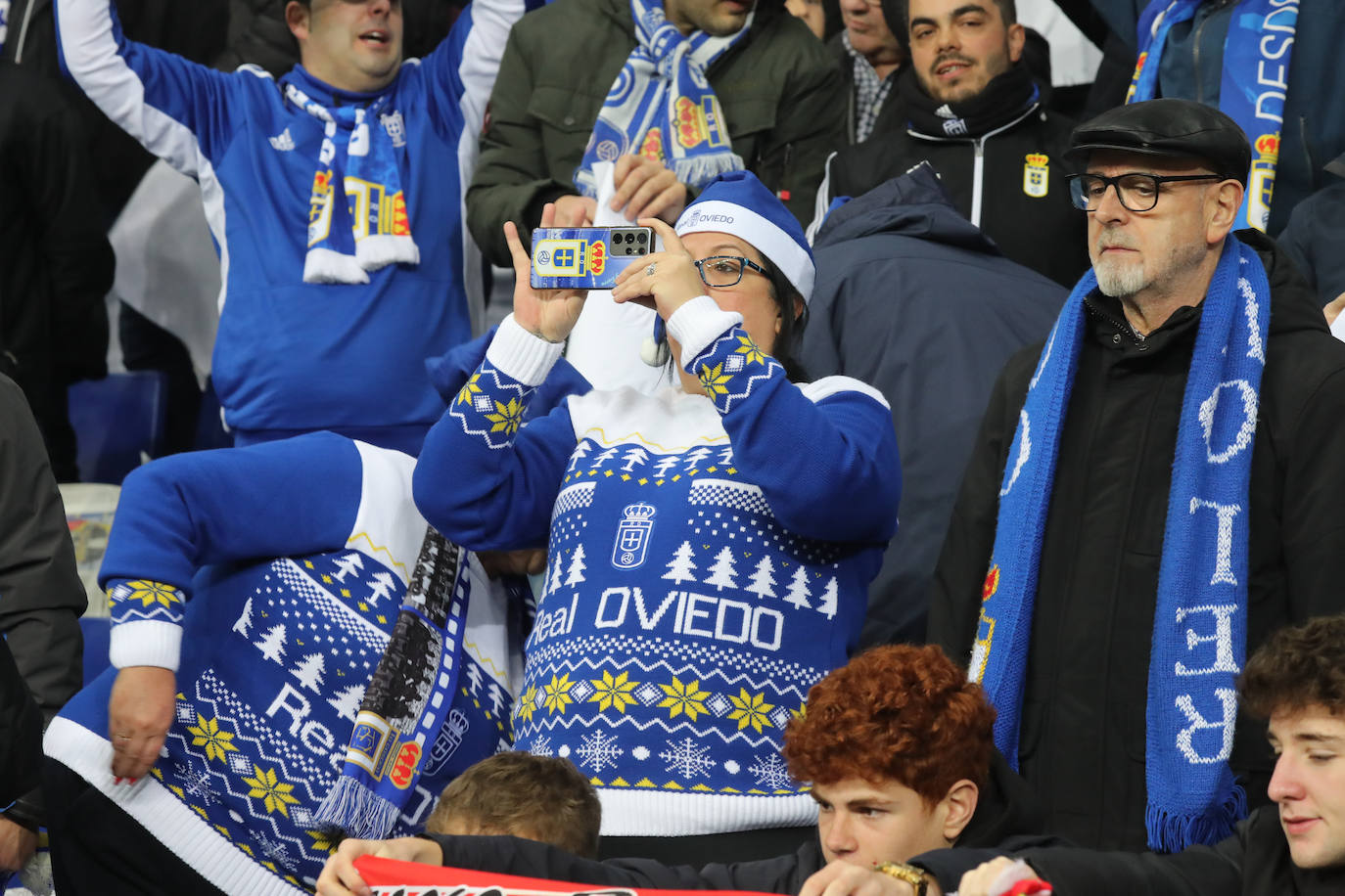 Fotos: ¿Estuviste en el derbi asturiano Real Oviedo - Sporting? ¡Búscate en el Tartiere!