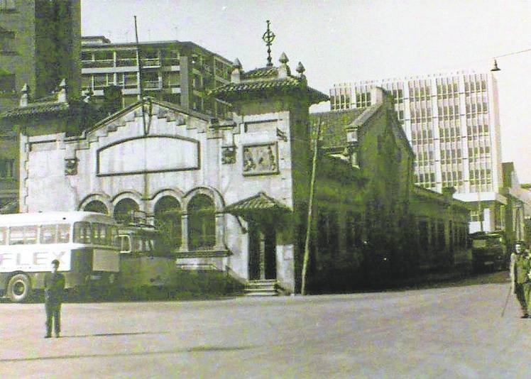 El edificio de la Asociación Gijonesa de Caridad.