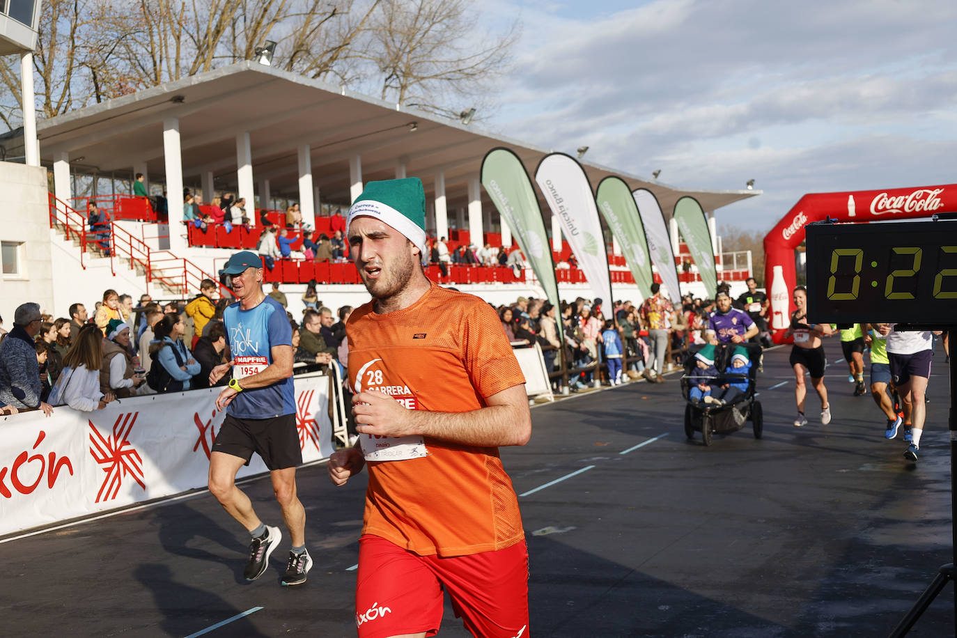 Fotos: ¿Participaste en la Carrera de Nochebuena de Gijón? ¡Búscate!