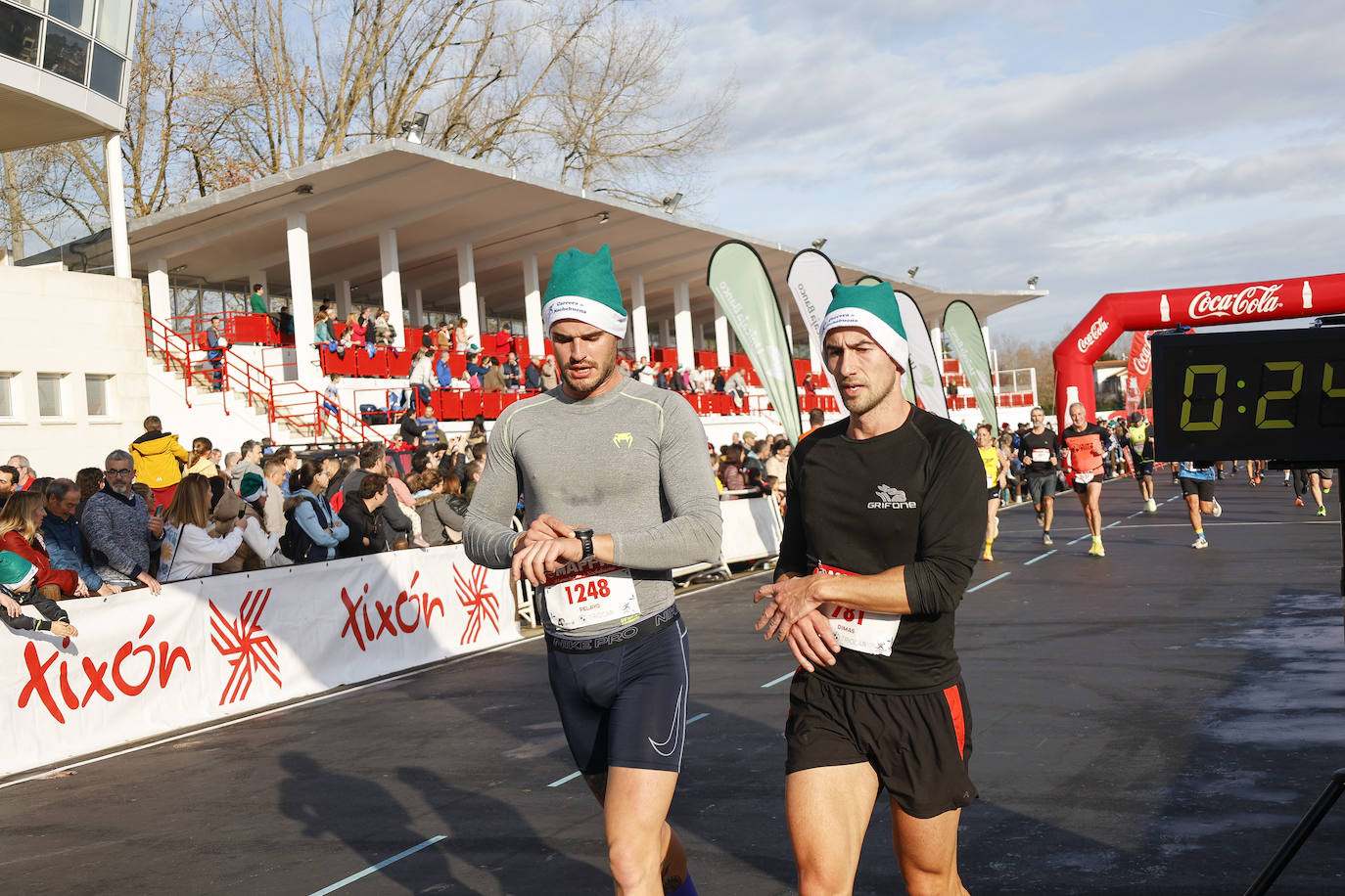 Fotos: ¿Participaste en la Carrera de Nochebuena de Gijón? ¡Búscate!