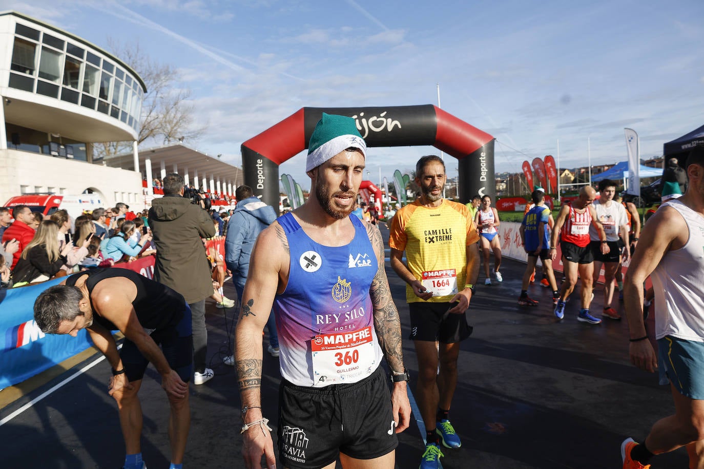 Fotos: ¿Participaste en la Carrera de Nochebuena de Gijón? ¡Búscate!