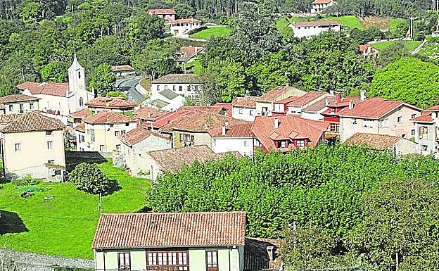 Imagen principal - En orden: Porrúa. Temen por el futuro del sector ganadero. Cue. Creen que se limita la zona natural de crecimiento. Pancar. Aspiran a contar con más infraestructuras.