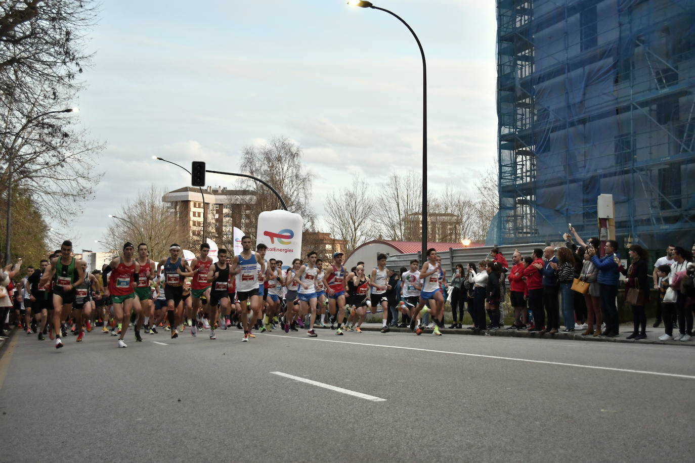 Fotos: Veinte mil asturianos a la carrera para despedir 2022