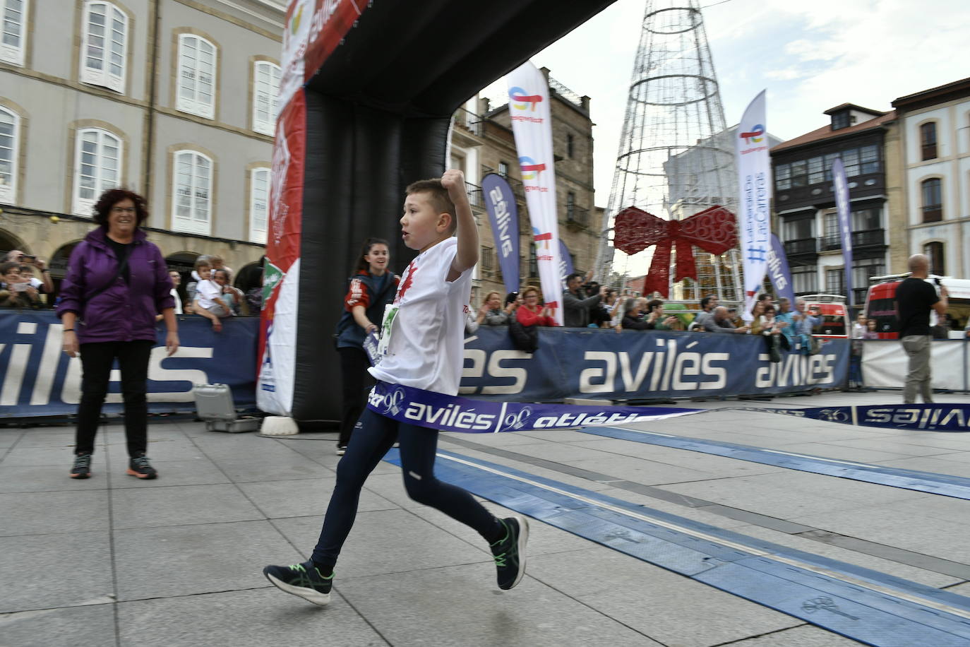 Fotos: Los más pequeños abrieron la competición en Avilés