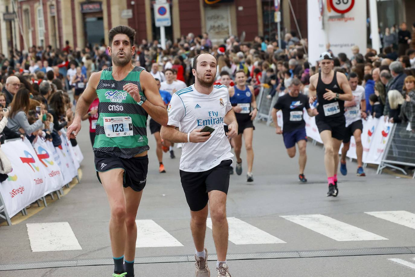 Fotos: Gijón, la más multitudinaria de toda Asturias