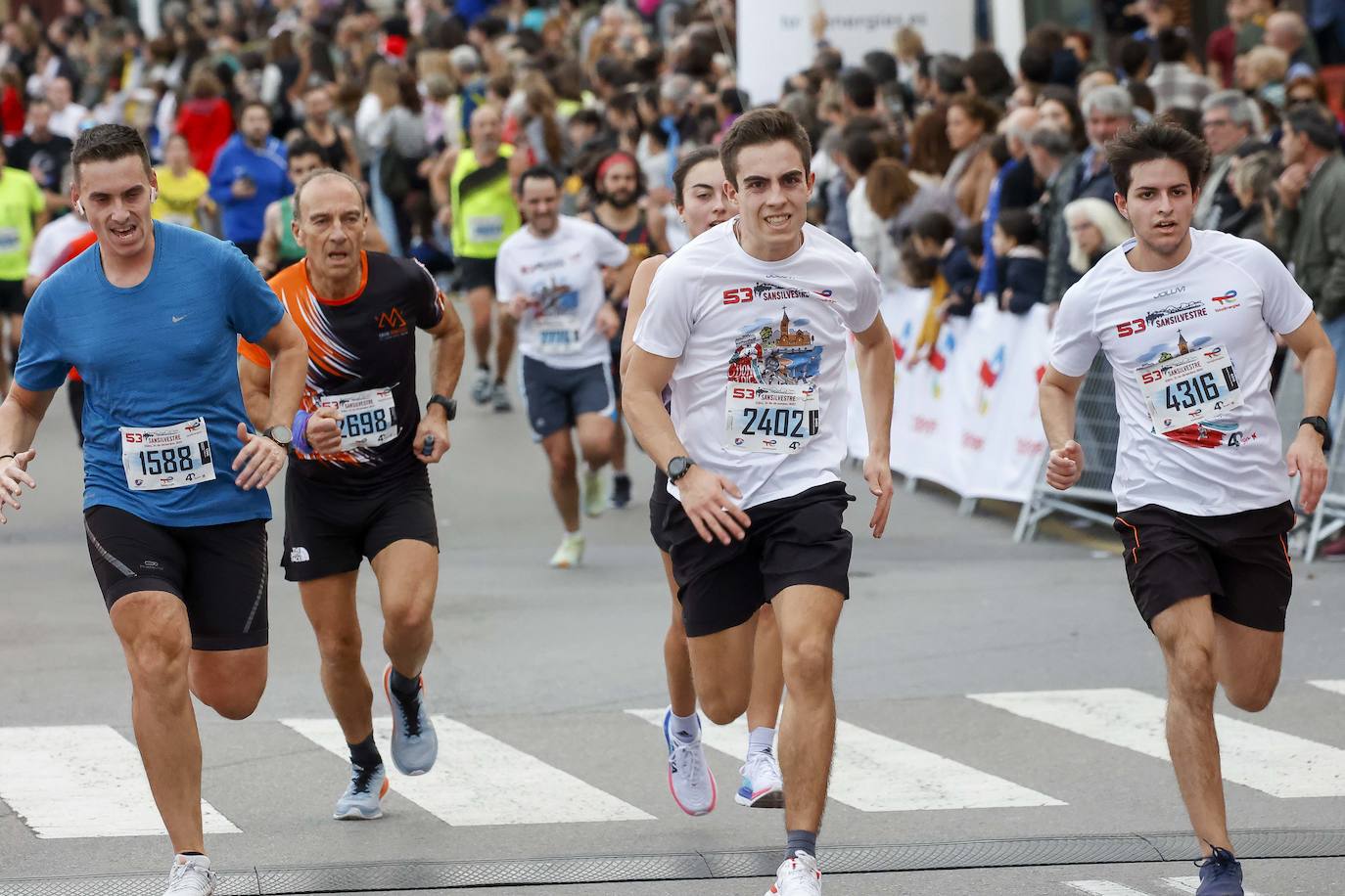 Fotos: Gijón, la más multitudinaria de toda Asturias