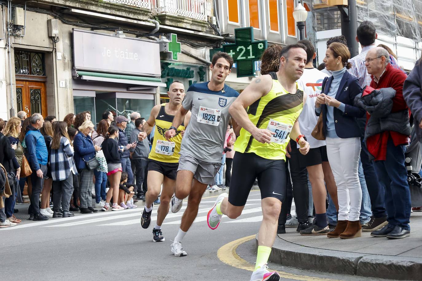 Fotos: Gijón, la más multitudinaria de toda Asturias