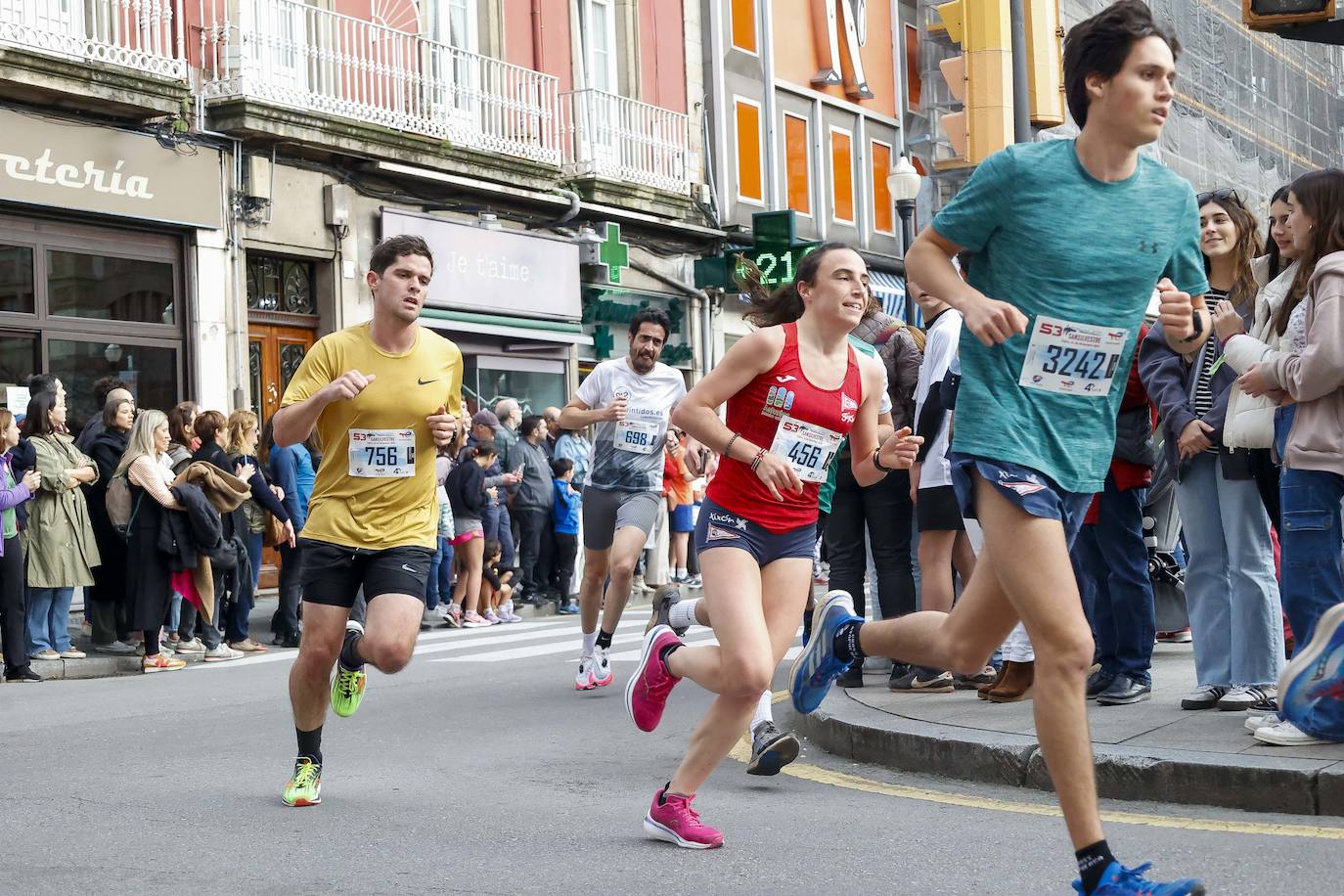 Fotos: Gijón, la más multitudinaria de toda Asturias