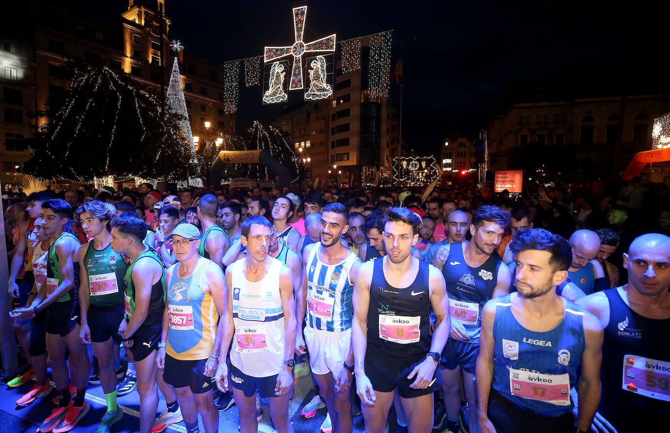 Fotos: Jaime Bueno y Mariam Benkert vencen en las calles de Oviedo