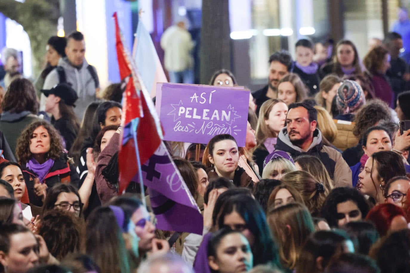 Gijón se echa a la calle por el 8M