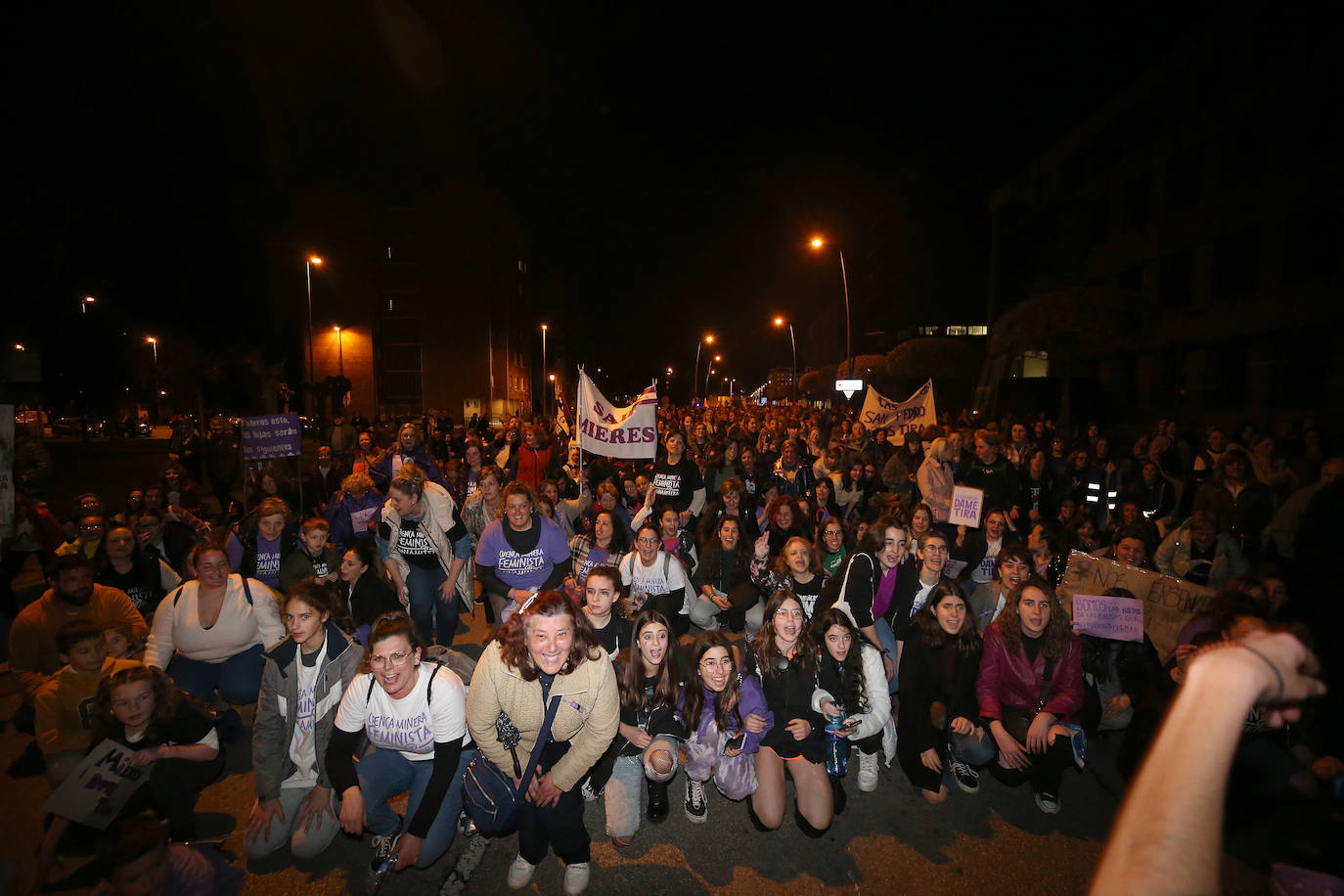 La lucha por la igualdad toma las calles de Mieres