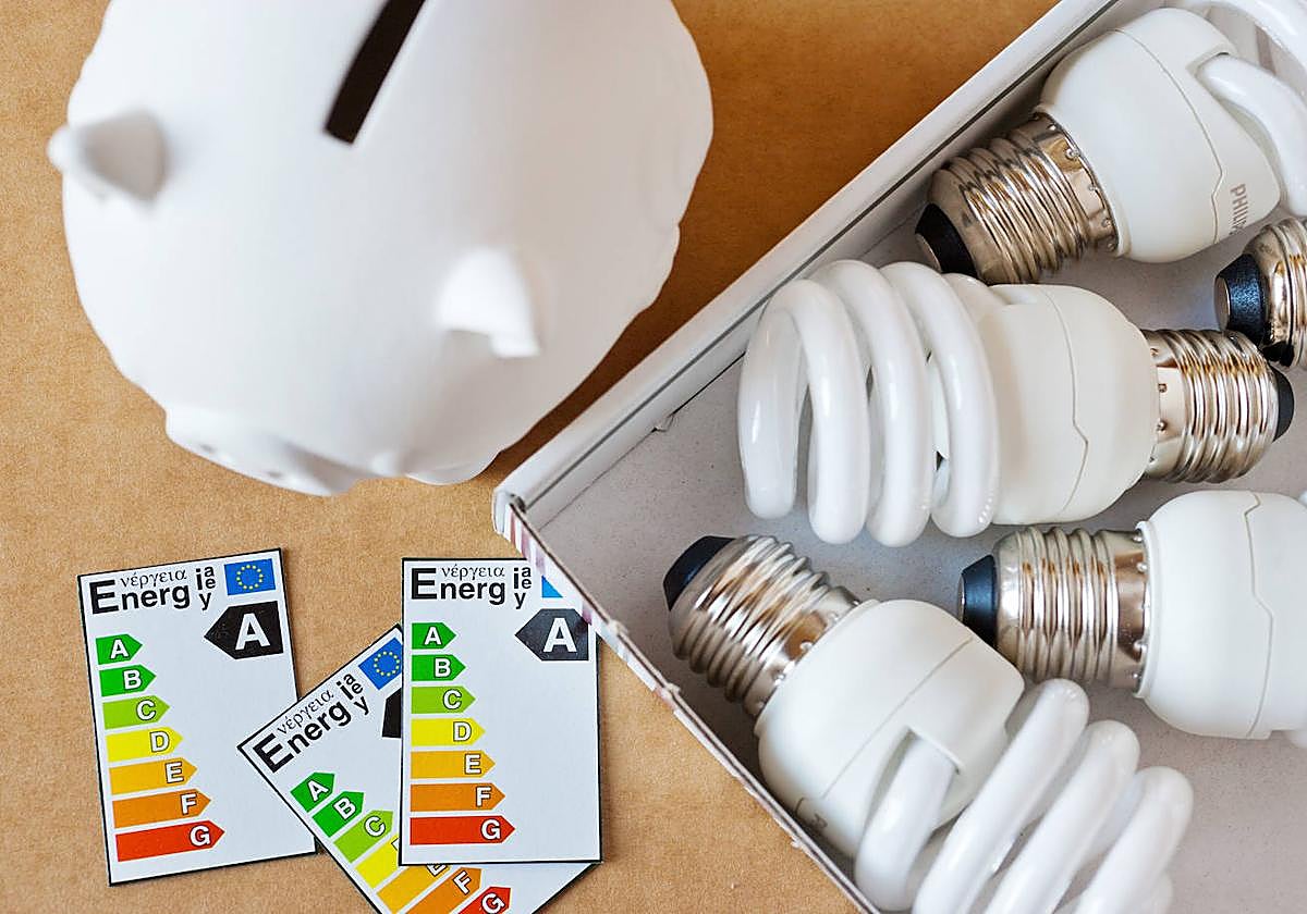 Consulta las horas más baratas de la luz de este jueves.