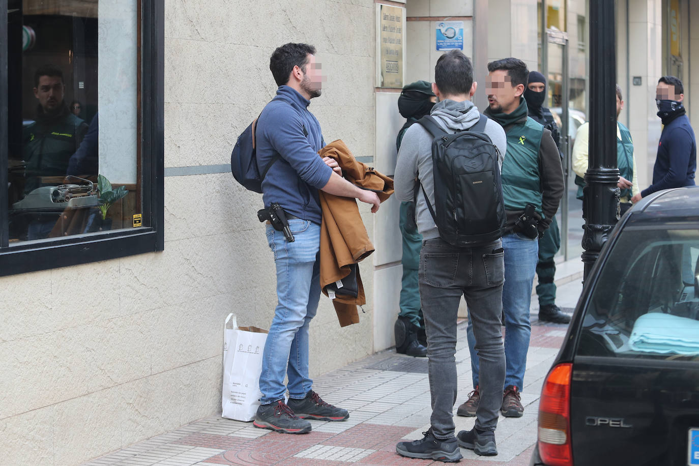 Amplio operativo de la Guardia Civil contra el tráfico ilegal de angulas