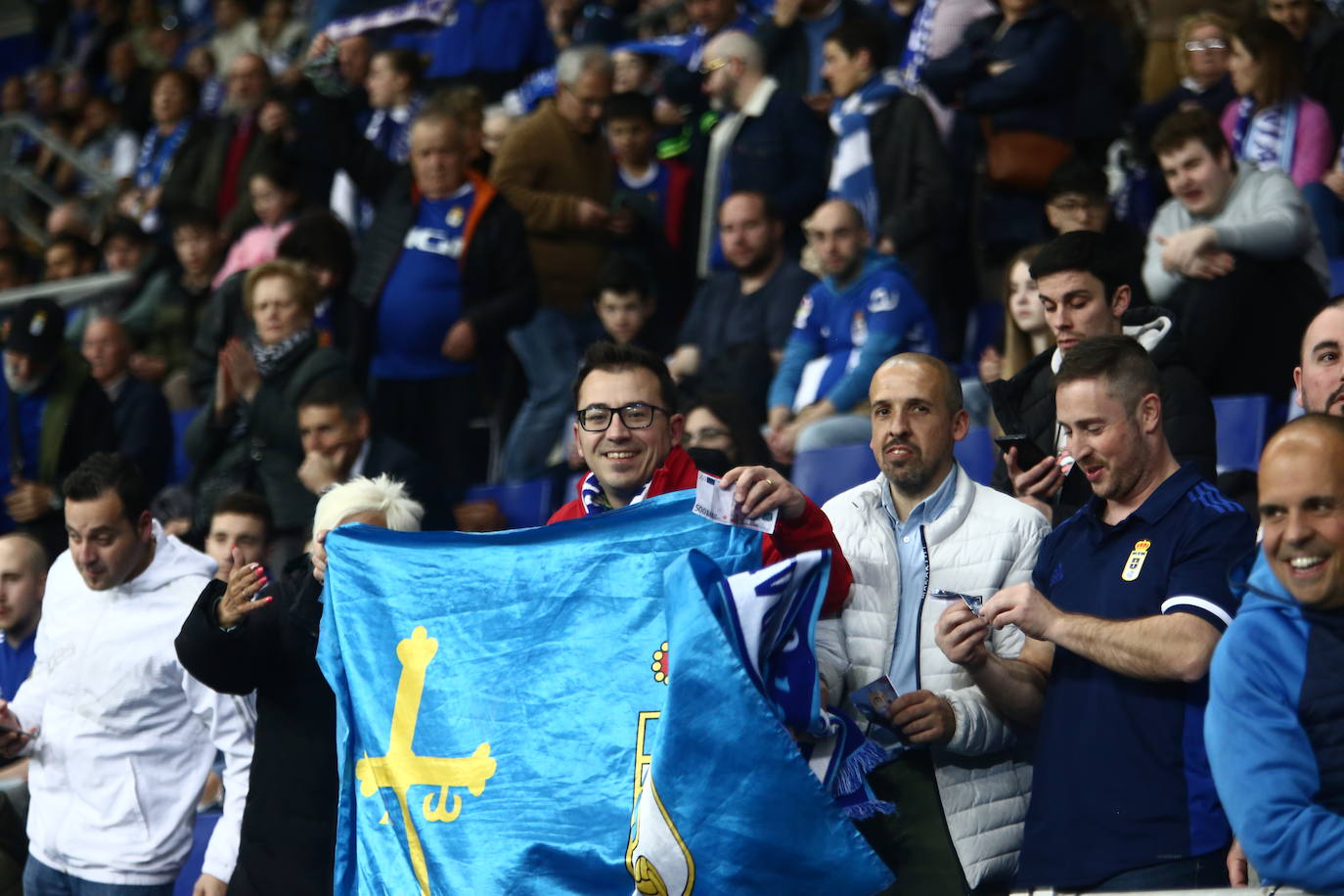 ¿Estuviste en el Real Oviedo - Tenerife? ¡Búscate!