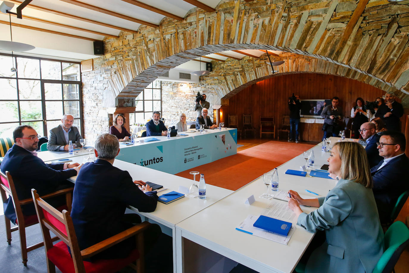 Asturias y Galicia, unidas en Taramundi contra la despoblación