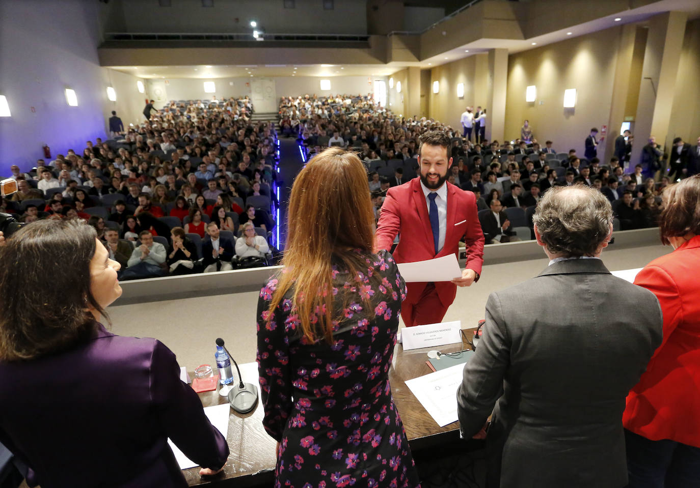 Entrega de diplomas en la Escuela Politécnica